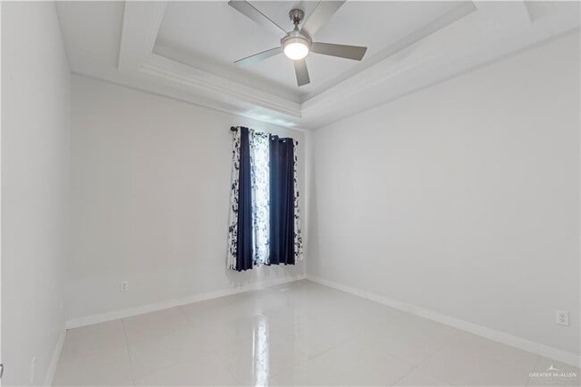 Building Photo - 28 Ozark Ave