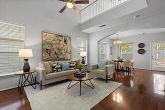 Building Photo - 8707 Dulcet Dr