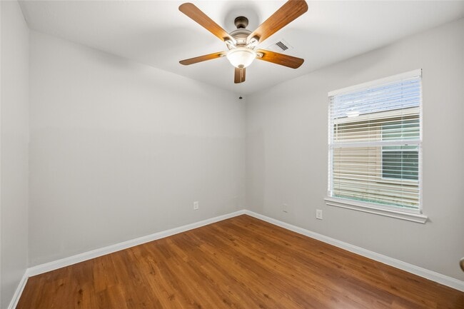 Building Photo - 14950 Hidalgo Valley Ln