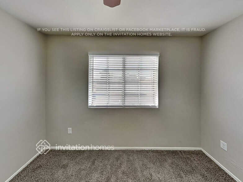 Building Photo - 7364 E Lobo Ave