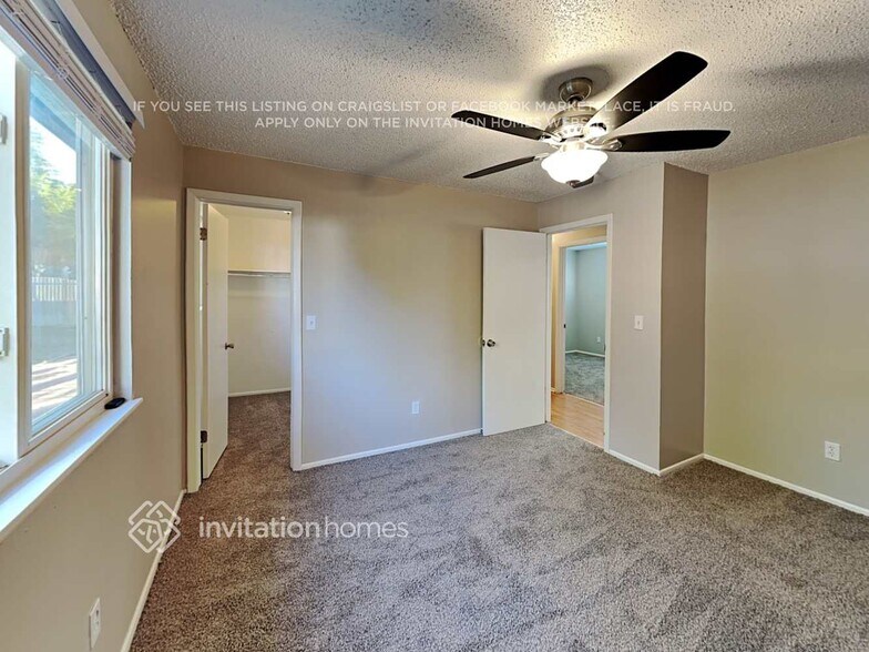 Building Photo - 3020 S Evanston Way