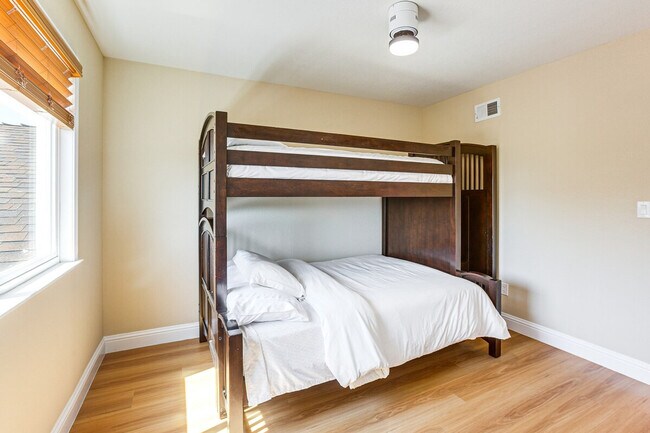 Building Photo - 1253 Hickerson Ct