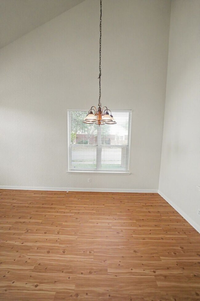 Building Photo - Spacious 3-Bedroom Home in Jonas Woods with Community Pool & Park Access - Realtor Commission: $500