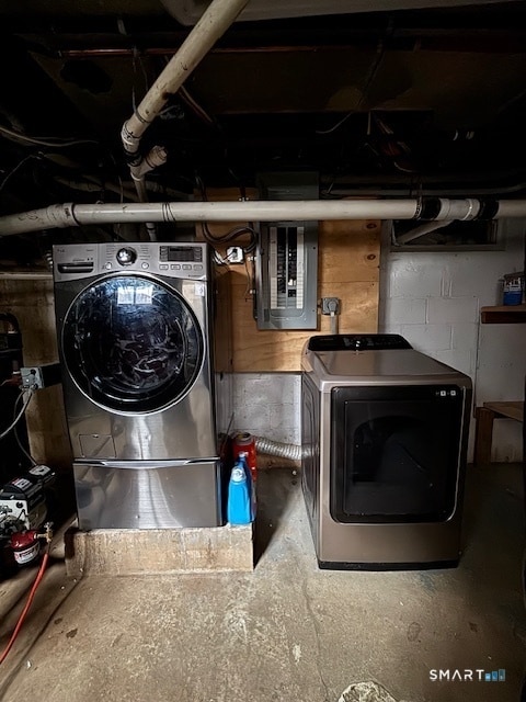 Building Photo - 104 Comstock Hill Ave