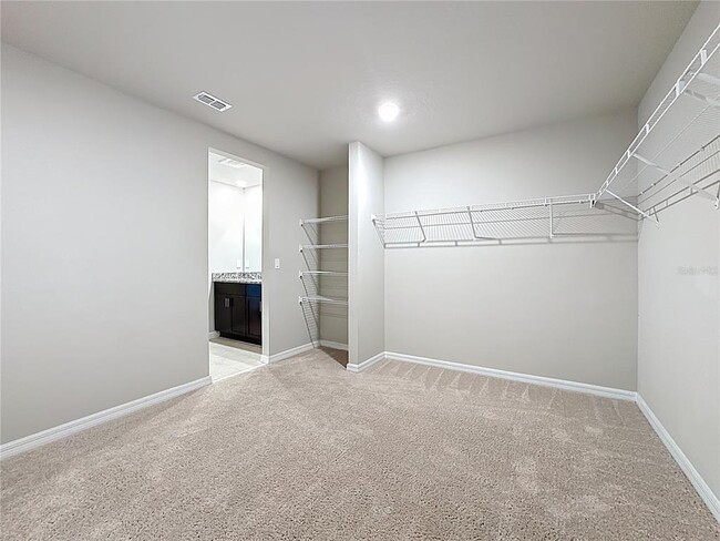 Building Photo - 5251 Meredrew Ln