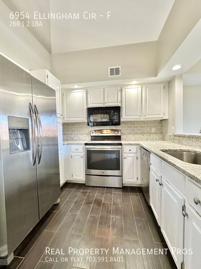 Building Photo - 6954 Ellingham Cir