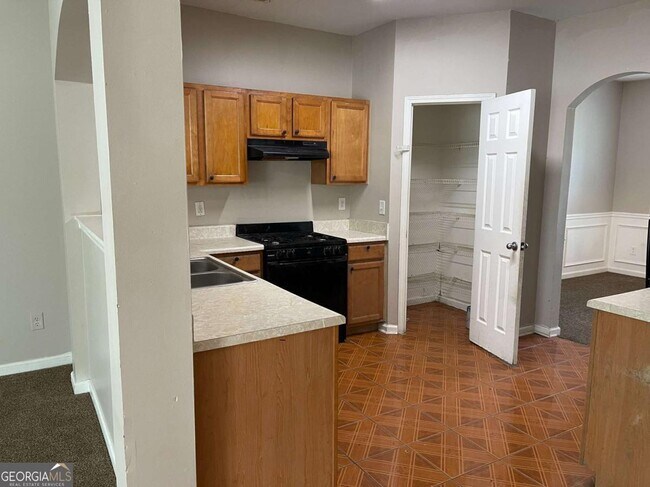 Building Photo - 6206 Flat Trce