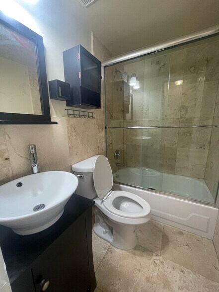 Building Photo - 1811 SW 107th Ave