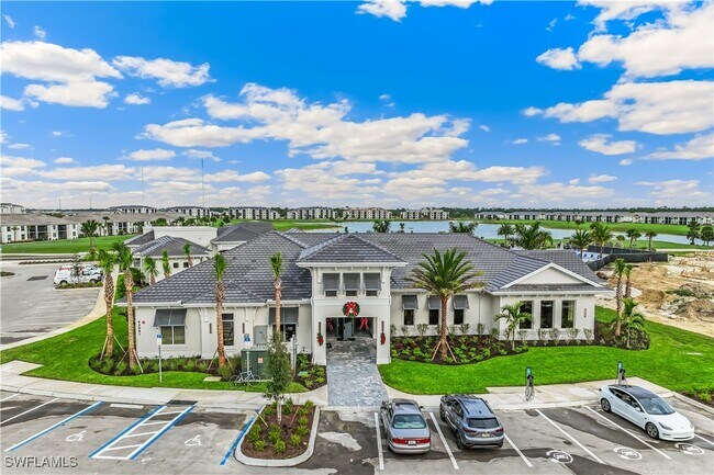 Building Photo - 43031 Greenway Blvd