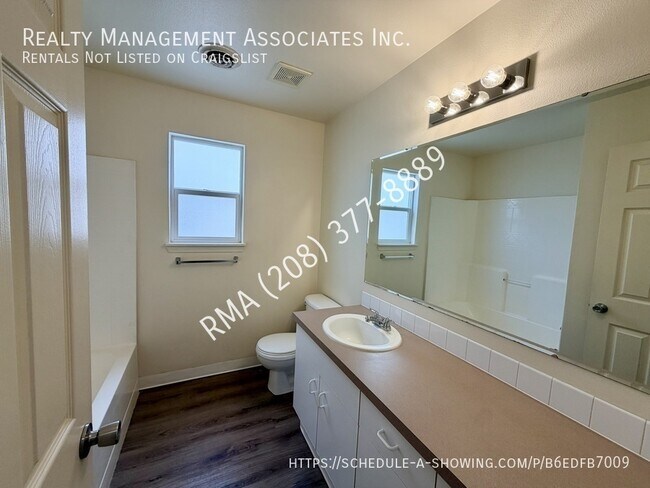 Building Photo - 825 N White Barn Rd