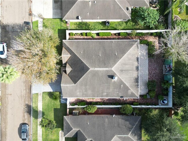 Building Photo - 21 San Benito St