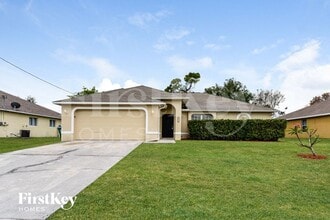 Building Photo - 2014 NW 16th Pl