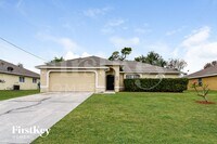 Building Photo - 2014 NW 16th Pl