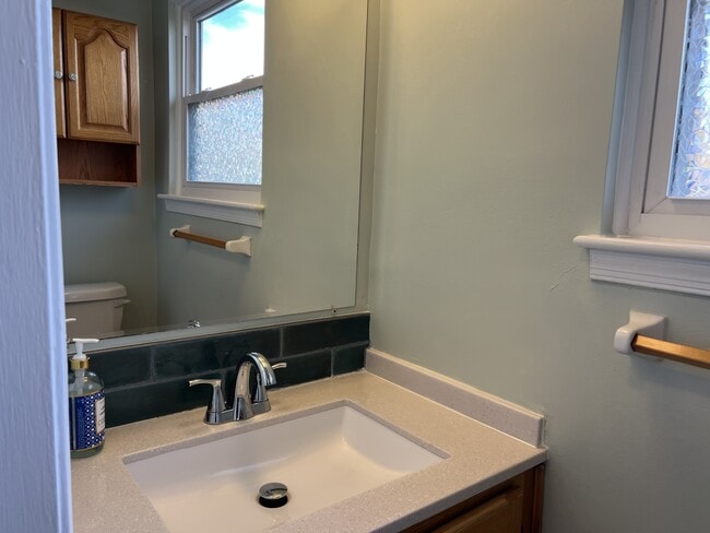 Building Photo - 424 Old Forge Ct