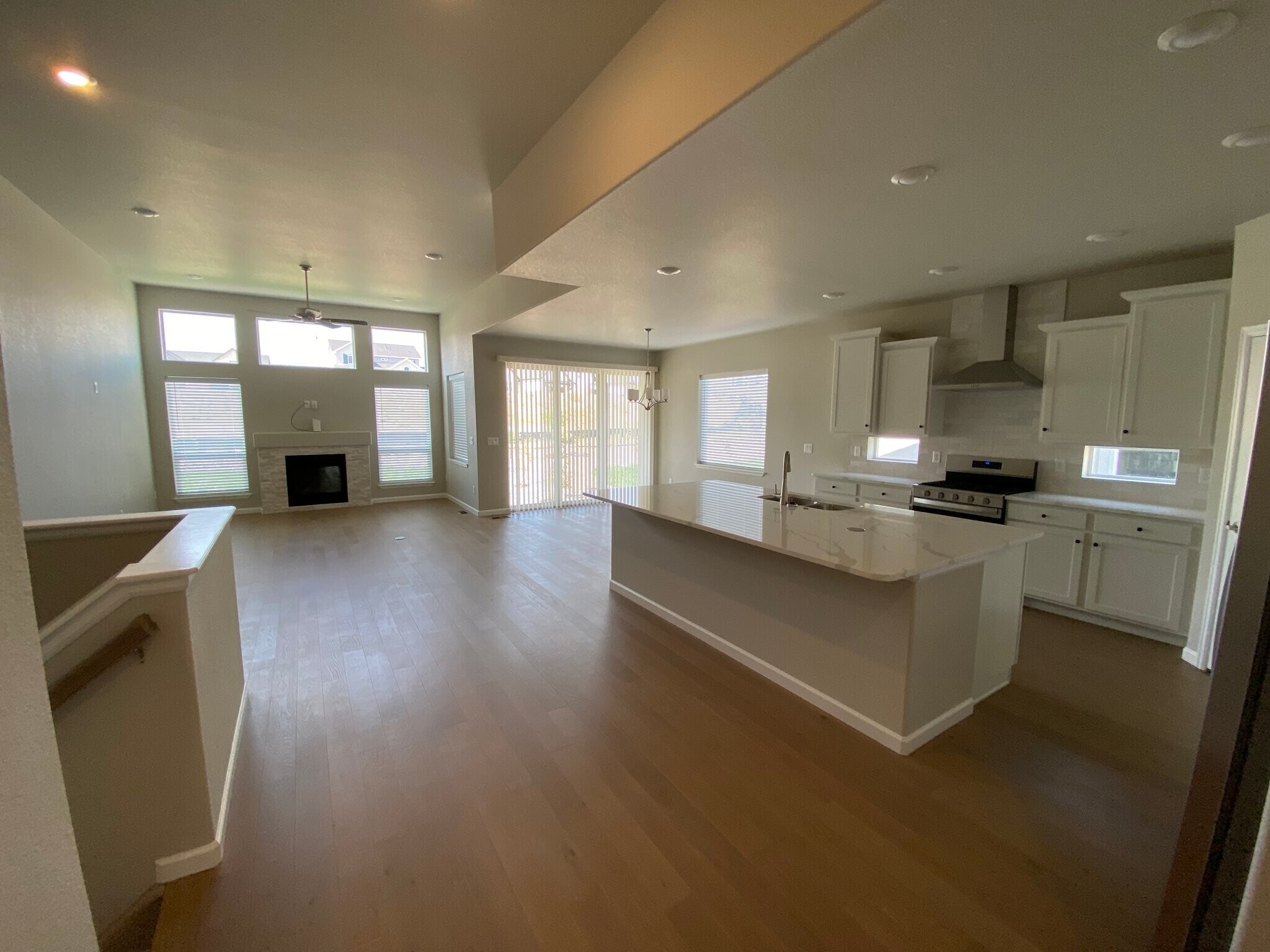 Building Photo - 6526 Miro Ln