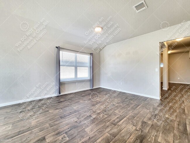 Building Photo - 4 br, 2 bath House - 210 Marimoor Dr