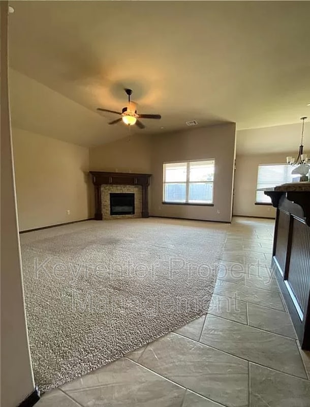 Building Photo - 1540 SW 95th St