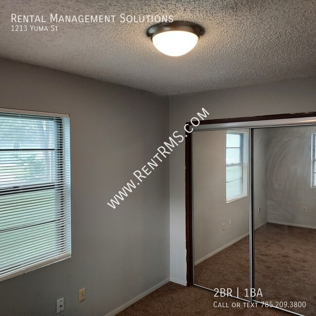 Building Photo - 1213 Yuma St