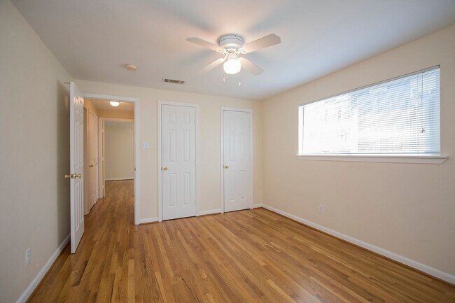 Building Photo - 1620 Hawthorne St