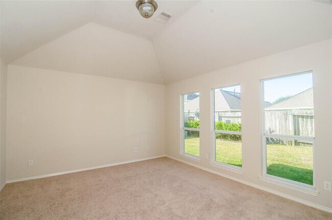 Building Photo - 30 Signal Hill Dr