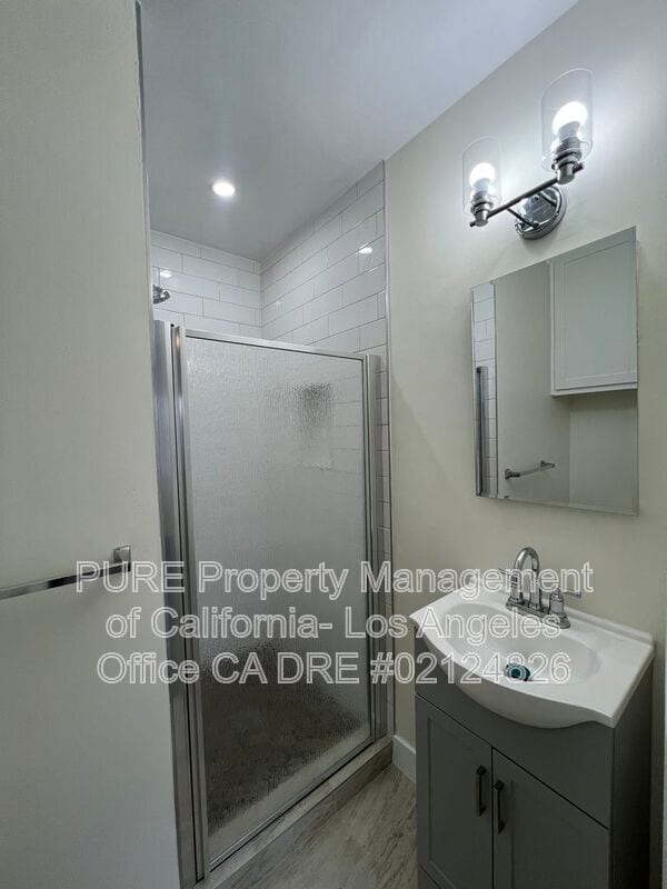 Building Photo - 4212 1/2 W 64th St