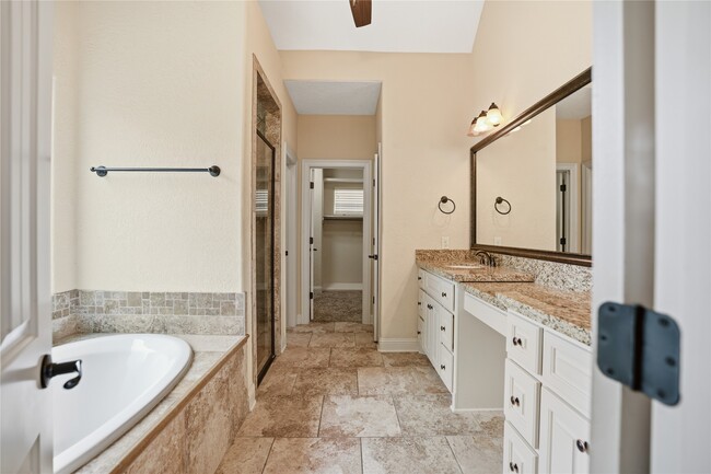 Building Photo - 536 Stephen F Austin Dr