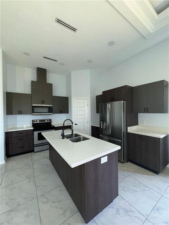 Building Photo - 2307 San Charbel St