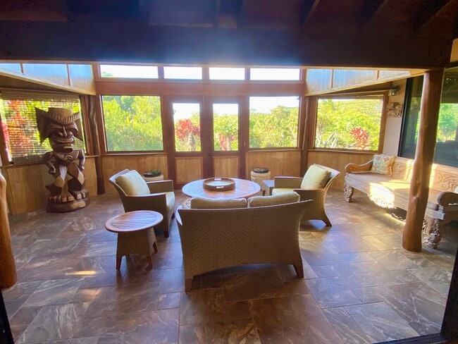 Building Photo - 630 E Kuiaha Rd