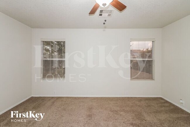 Building Photo - 18922 Sandelford Dr