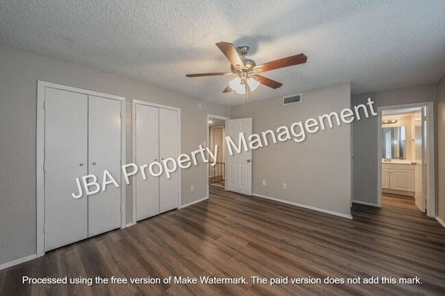 Building Photo - 1754 Farleigh Ct