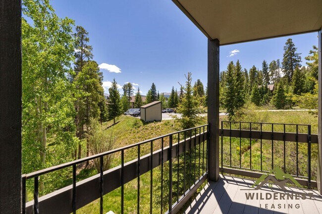 Building Photo - Fully Remodeled Gold Camp 2 Bed/1Bath