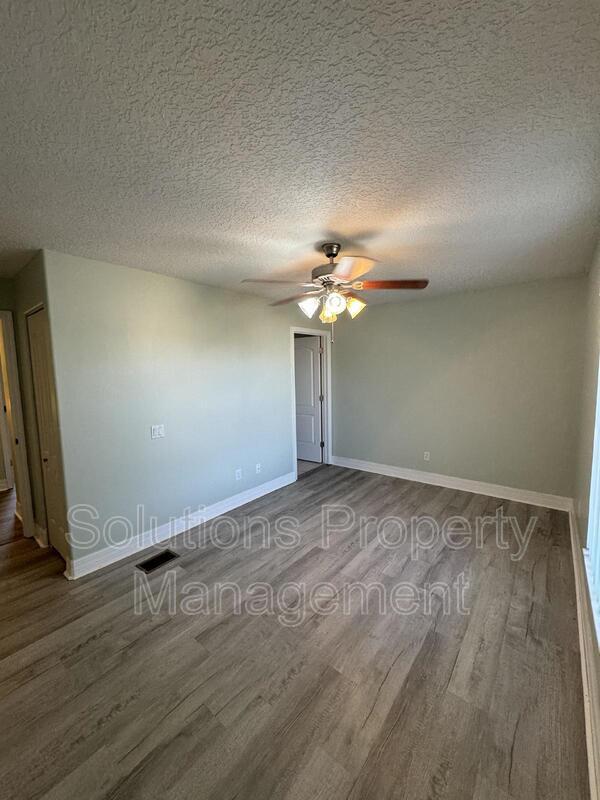 Building Photo - 3488 Joe Murell Dr