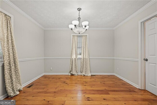 Building Photo - 39 Jim Ln SE