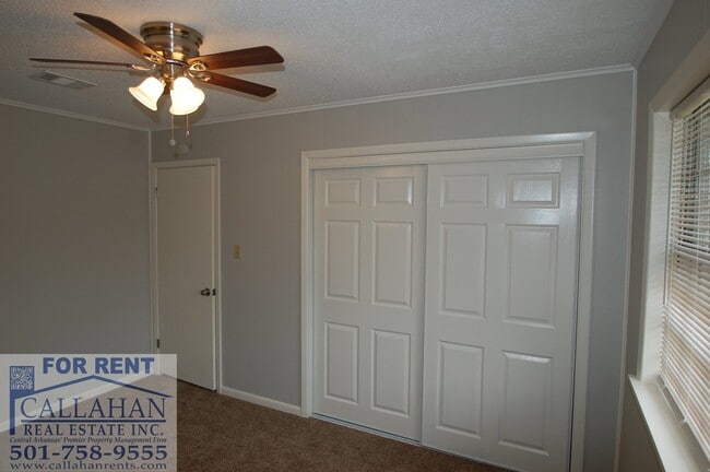 Building Photo - Benton Home