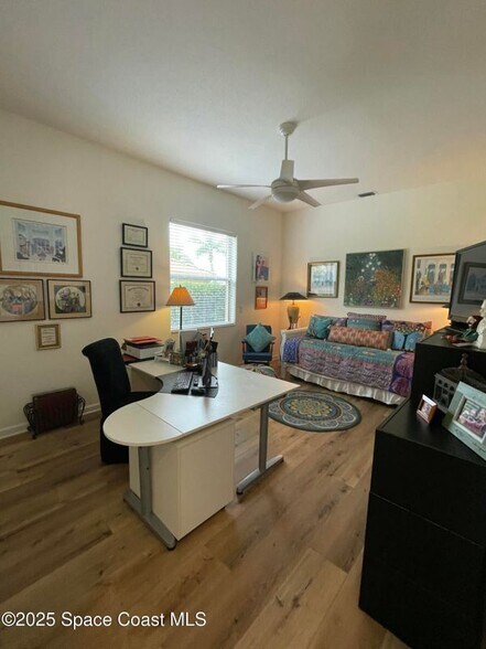 Building Photo - 12 Marina Isles Blvd