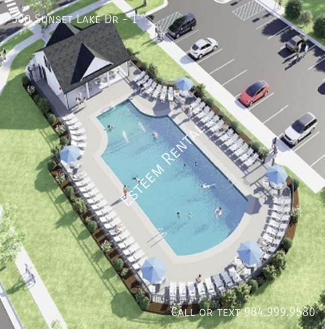 Building Photo - 500 Lake Dr