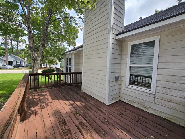 Building Photo - 824 Glen Reilly Dr
