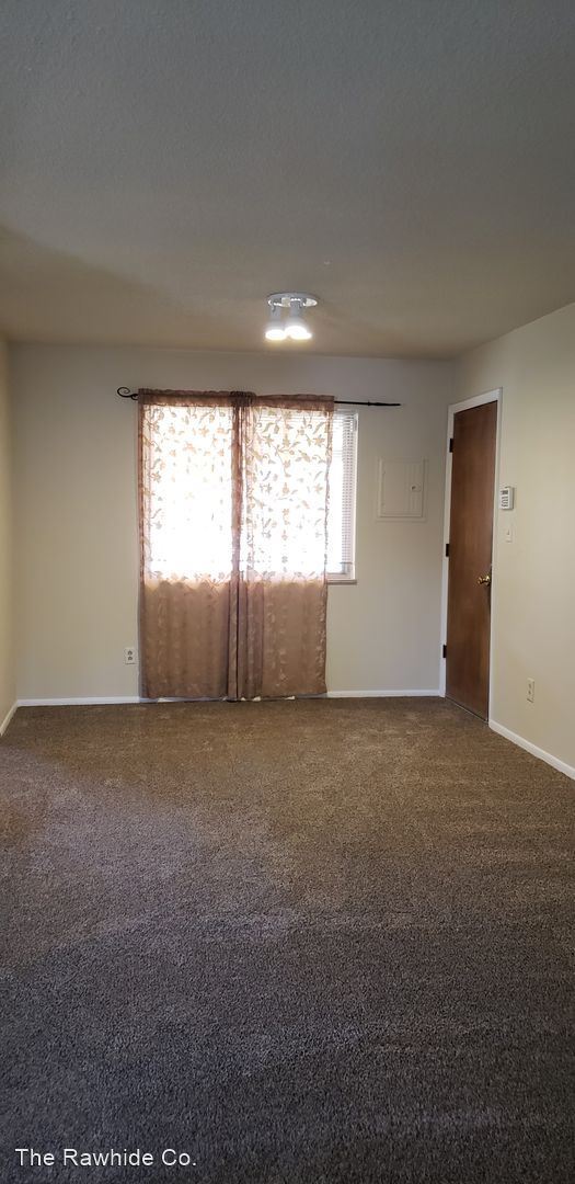 Building Photo - 4 br, 3 bath House - 2214  Greenwich Circle W