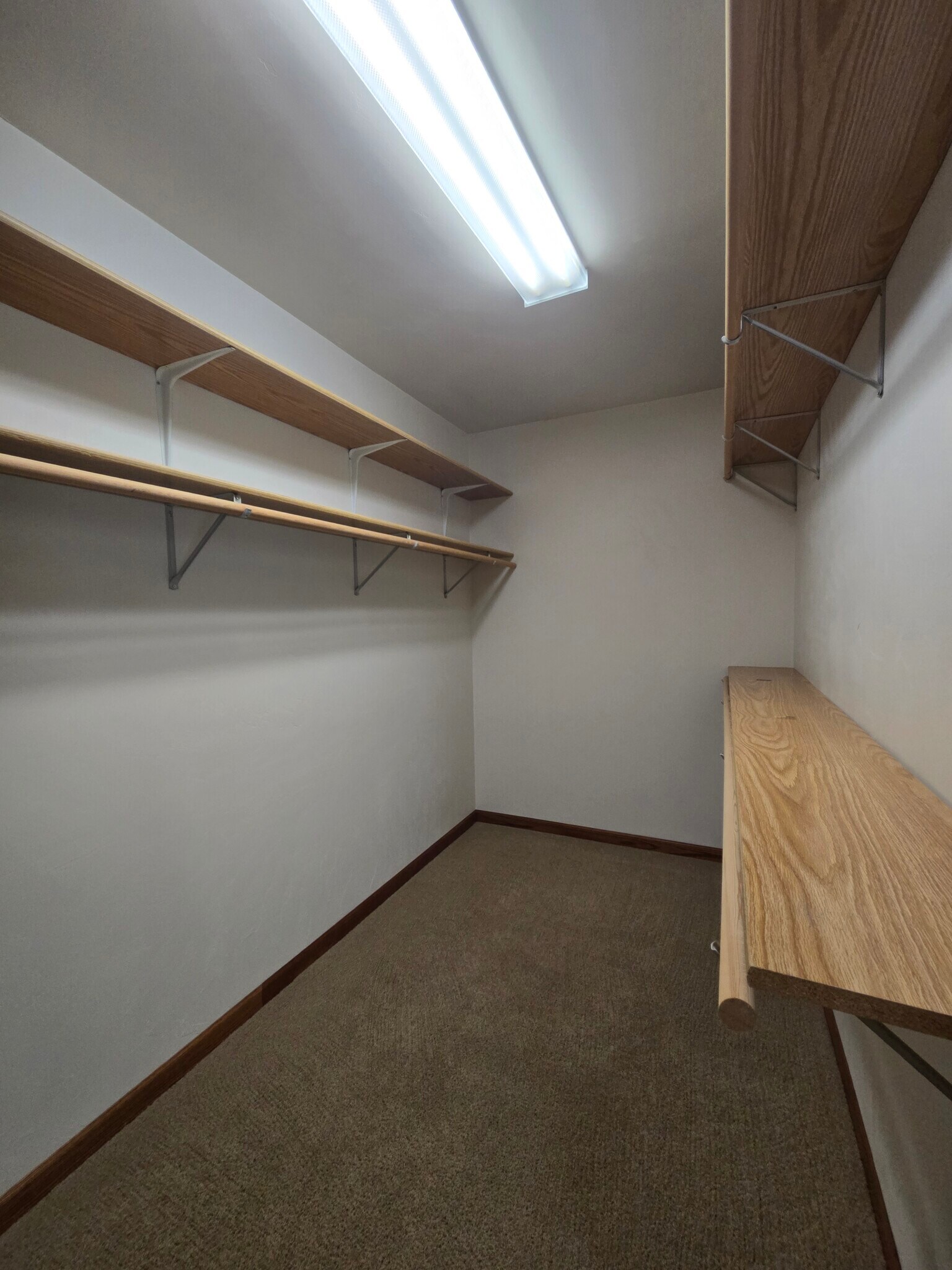 Building Photo - W3132 Glenbrooke Ct