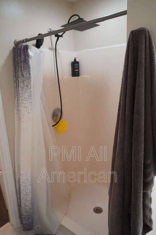 Building Photo - 1142 Blankshire Rd