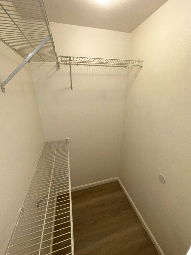 Building Photo - Nor Cal Realty Inc, 3 bedroom 3 bath townhouse with 2 car garage