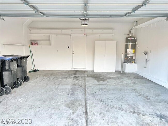 Building Photo - 337 Bright Sumac Ct