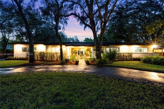 Building Photo - 8465 SW 96th St