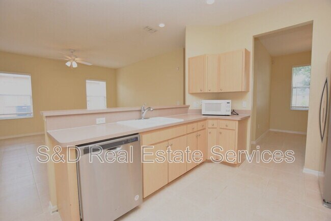 Building Photo - 3416 Hilson Dr
