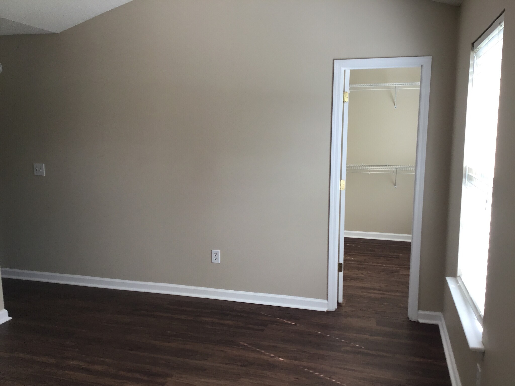 Building Photo - 300 Canvasback Way