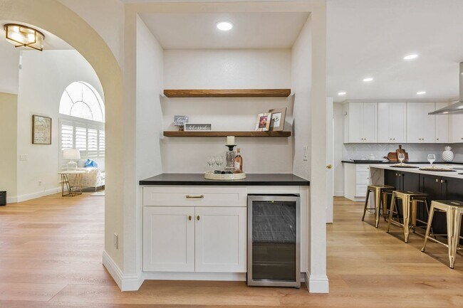 Building Photo - 124 Birchbark Pl