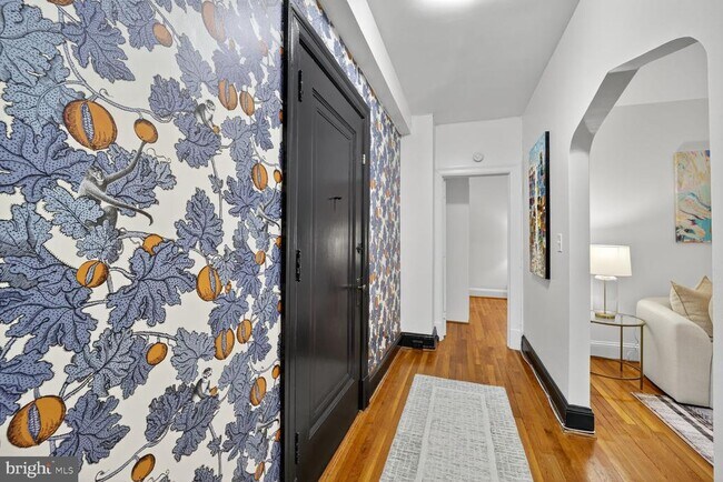 Building Photo - 2707 Adams Mill Rd NW