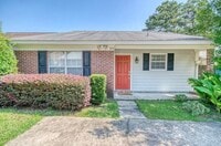 Building Photo - 814 Jamestown Ct
