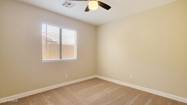 Building Photo - 3933 N 125th Dr