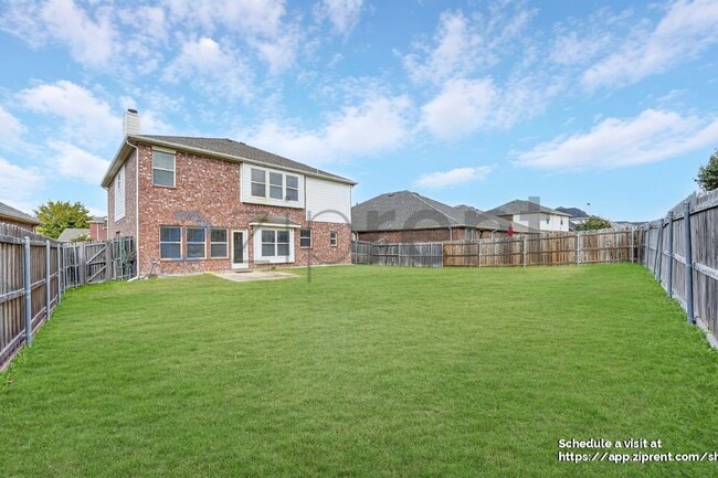 Building Photo - 12304 Coral Dr